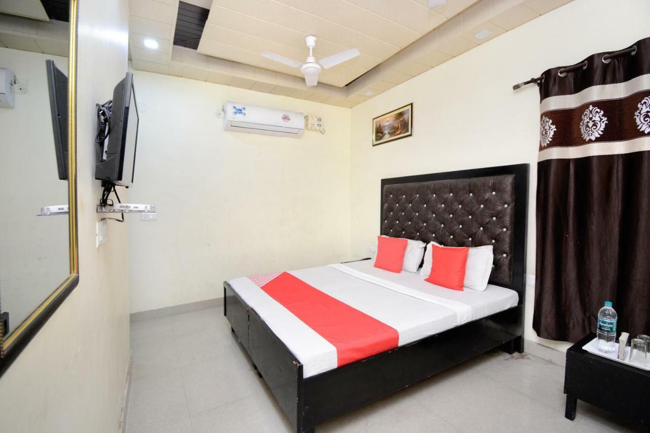 Oyo 29409 Hotel Best Sleep Inn Джаландхар Экстерьер фото