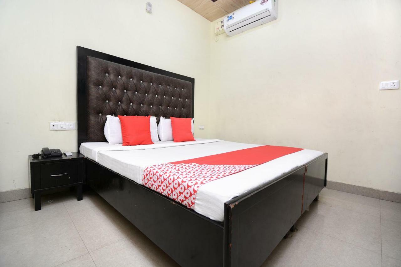 Oyo 29409 Hotel Best Sleep Inn Джаландхар Экстерьер фото